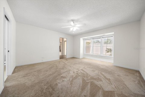 House in Ocala, Florida 3 bedrooms, 179.39 sq.m. № 1851172 - photo 17