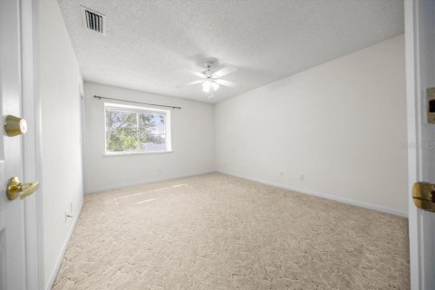 House in Ocala, Florida 3 bedrooms, 179.39 sq.m. № 1851172 - photo 26