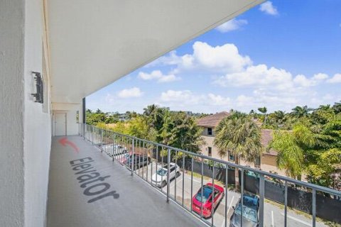 Copropriété à vendre à Lauderdale-by-the-Sea, Floride: 1 chambre, 64.1 m2 № 2146995 - photo 27