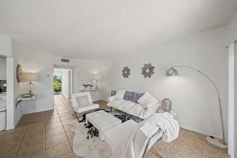 Copropriété à vendre à Lauderdale-by-the-Sea, Floride: 1 chambre, 64.1 m2 № 2146995 - photo 25