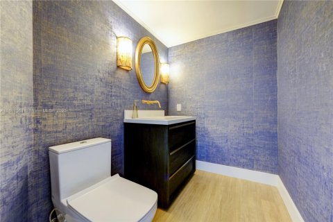 Condo in Aventura, Florida, 2 bedrooms  № 1951612 - photo 18