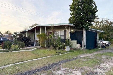 Commercial property in Orlando, Florida 20775 bedrooms, 144.56 sq.m. № 2100693 - photo 27