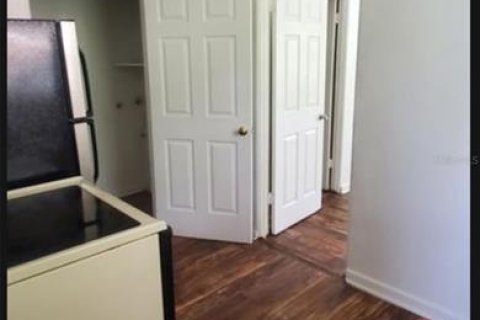 Commercial property in Orlando, Florida 20775 bedrooms, 144.56 sq.m. № 2100693 - photo 25