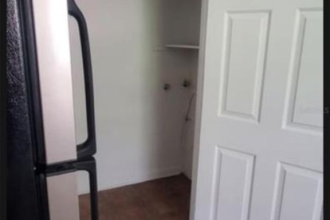 Commercial property in Orlando, Florida 20775 bedrooms, 144.56 sq.m. № 2100693 - photo 20