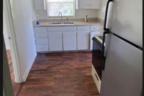 Commercial property in Orlando, Florida 20775 bedrooms, 144.56 sq.m. № 2100693 - photo 19