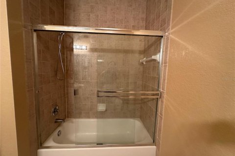 Condo in Davenport, Florida, 2 bedrooms  № 1789688 - photo 14