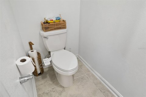 Touwnhouse à vendre à Kissimmee, Floride: 4 chambres, 185.8 m2 № 2405231 - photo 28