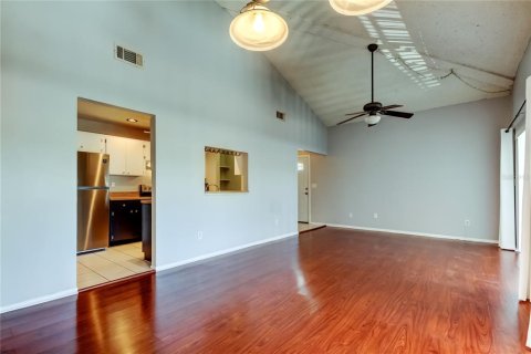 Copropriété à vendre à Clearwater, Floride: 2 chambres, 81.01 m2 № 1755030 - photo 10