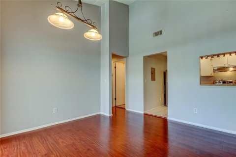 Copropriété à vendre à Clearwater, Floride: 2 chambres, 81.01 m2 № 1755030 - photo 9