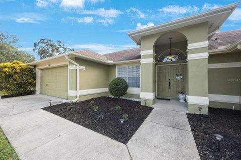 Casa en venta en Palm Harbor, Florida, 4 dormitorios, 192.21 m2 № 1900002 - foto 4