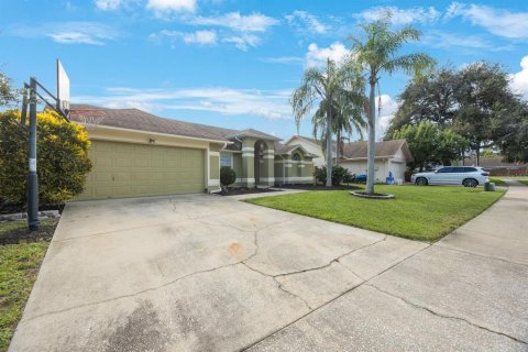 Casa en venta en Palm Harbor, Florida, 4 dormitorios, 192.21 m2 № 1900002 - foto 3