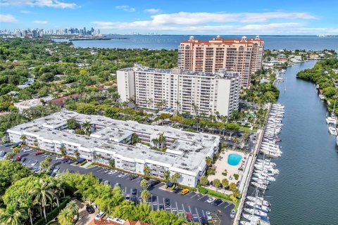 Copropriété à louer à Coral Gables, Floride: 1 chambre, 75.07 m2 № 2029148 - photo 29