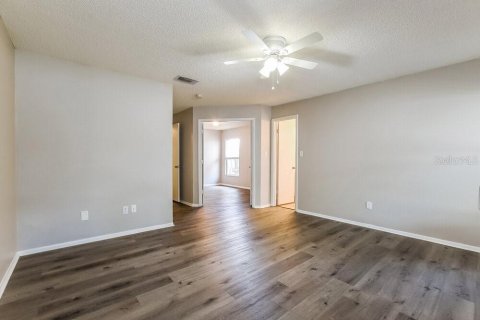Villa ou maison à louer à Oviedo, Floride: 3 chambres, 134.34 m2 № 2100058 - photo 11
