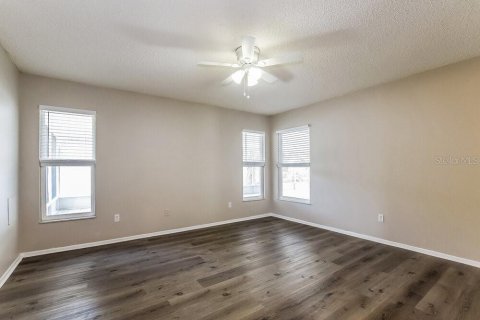 Villa ou maison à louer à Oviedo, Floride: 3 chambres, 134.34 m2 № 2100058 - photo 13