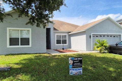 Casa en venta en Kissimmee, Florida, 5 dormitorios, 214.42 m2 № 2202244 - foto 19