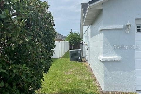 House in Kissimmee, Florida 4 bedrooms, 175.59 sq.m. № 1840402 - photo 10