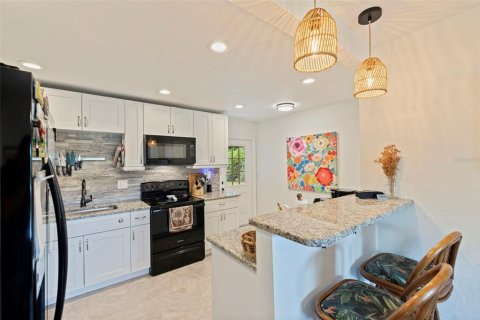 Casa en venta en Saint Petersburg, Florida, 3 dormitorios, 112.41 m2 № 2344547 - foto 13