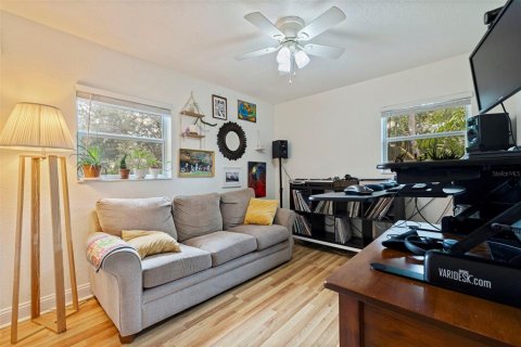 Casa en venta en Saint Petersburg, Florida, 3 dormitorios, 112.41 m2 № 2344547 - foto 22