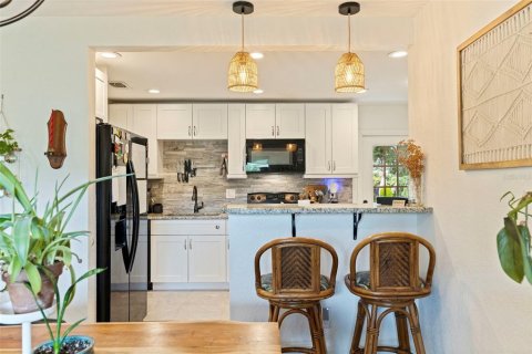Casa en venta en Saint Petersburg, Florida, 3 dormitorios, 112.41 m2 № 2344547 - foto 12