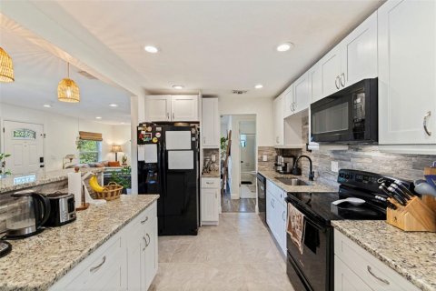 Casa en venta en Saint Petersburg, Florida, 3 dormitorios, 112.41 m2 № 2344547 - foto 16