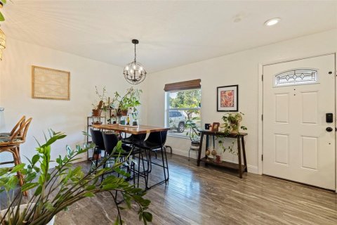Casa en venta en Saint Petersburg, Florida, 3 dormitorios, 112.41 m2 № 2344547 - foto 10