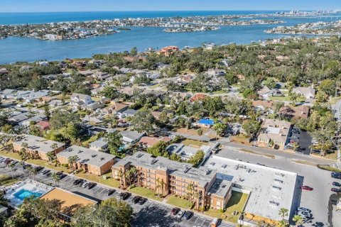 Condo à Largo, Floride, 2 chambres № 2100038