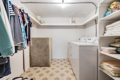 Copropriété à vendre à Largo, Floride: 2 chambres, 121.14 m2 № 2100038 - photo 17