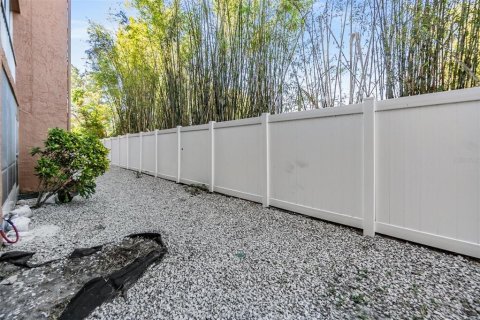 Copropriété à vendre à Largo, Floride: 2 chambres, 121.14 m2 № 2100038 - photo 23