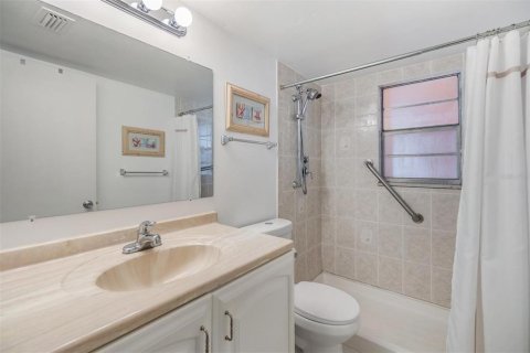 Copropriété à vendre à Largo, Floride: 2 chambres, 121.14 m2 № 2100038 - photo 21
