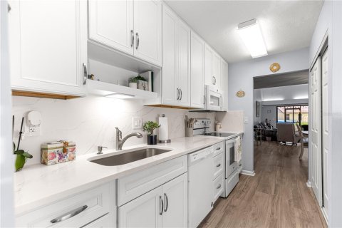Condominio en venta en Tavares, Florida, 2 dormitorios, 123.93 m2 № 2234019 - foto 21