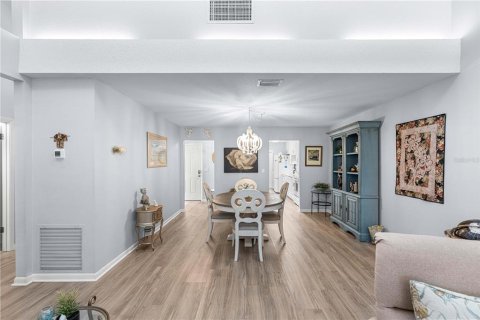 Condominio en venta en Tavares, Florida, 2 dormitorios, 123.93 m2 № 2234019 - foto 11
