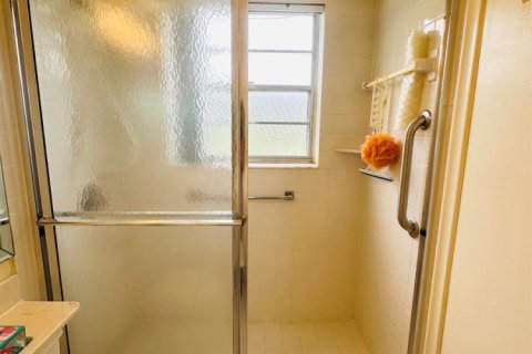 Condo in Deerfield Beach, Florida, 1 bedroom  № 2190561 - photo 15