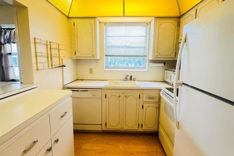 Condo in Deerfield Beach, Florida, 1 bedroom  № 2190561 - photo 7