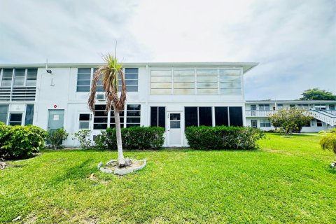 Condo in Deerfield Beach, Florida, 1 bedroom  № 2190561 - photo 18