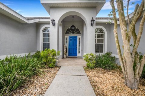 House in Lakeland, Florida 4 bedrooms, 248.61 sq.m. № 2233900
