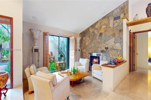 Купить виллу или дом в Майами, Флорида 4 спальни, 294.41м2, № 2048039 - фото 6