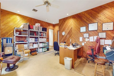 Купить виллу или дом в Майами, Флорида 4 спальни, 294.41м2, № 2048039 - фото 26