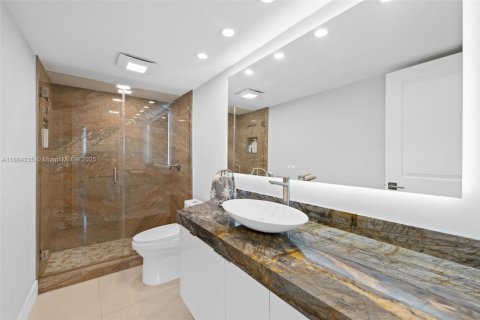 Copropriété à vendre à Hollywood, Floride: 2 chambres, 128.21 m2 № 1753059 - photo 18