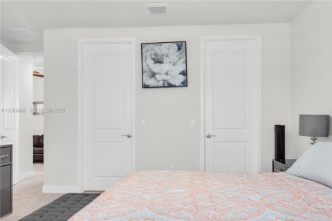 Villa ou maison à louer à Lake Worth, Floride: 5 chambres, 276.48 m2 № 2070003 - photo 15