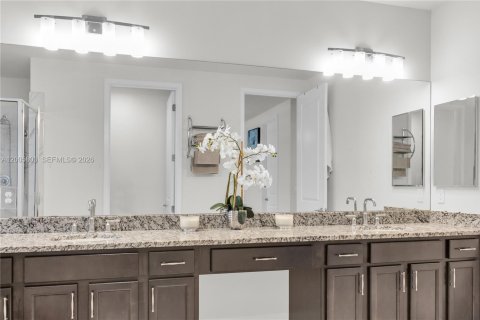 Villa ou maison à louer à Lake Worth, Floride: 5 chambres, 276.48 m2 № 2070003 - photo 17