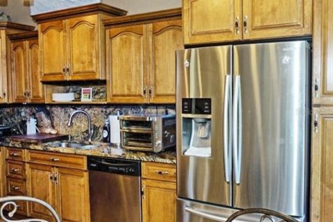 Condo in Lutz, Florida, 2 bedrooms № 2093999 - photo 18