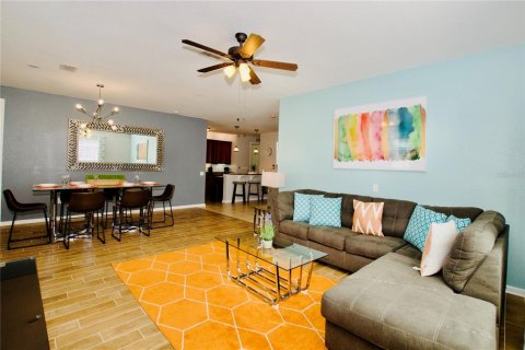Condo in Orlando, Florida, 3 bedrooms  № 1849450 - photo 2