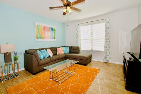 Condo in Orlando, Florida, 3 bedrooms  № 1849450 - photo 3
