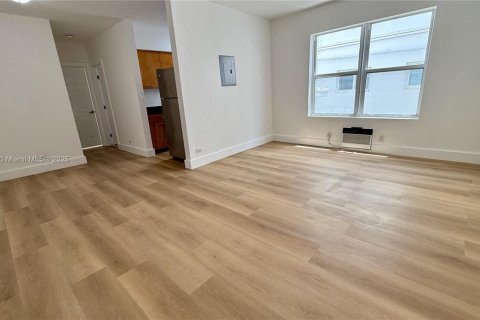Condominio en venta en Miami Beach, Florida, 1 dormitorio, 55 m2 № 1695241 - foto 20