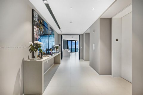 Condo in Miami, Florida, 4 bedrooms  № 1864387 - photo 11