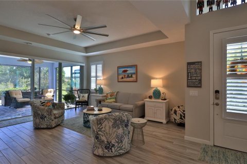 House in Daytona Beach, Florida 2 bedrooms, 145.21 sq.m. № 2394251 - photo 4