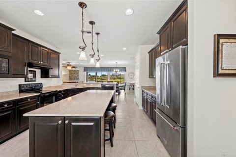 House in Venice, Florida 4 bedrooms, 256.13 sq.m. № 2201659 - photo 26