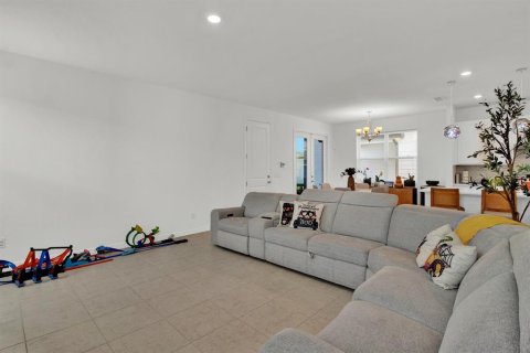 House in Winter Garden, Florida 4 bedrooms, 190.26 sq.m. № 1538983 - photo 15