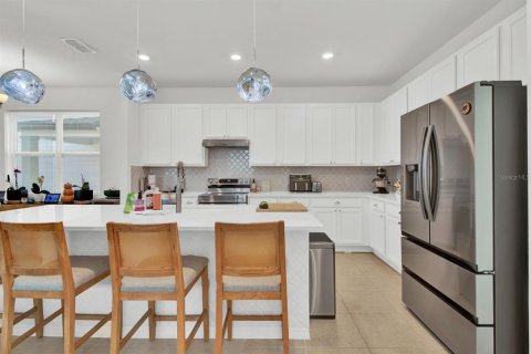 House in Winter Garden, Florida 4 bedrooms, 190.26 sq.m. № 1538983 - photo 4