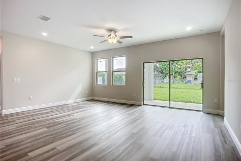 House in North Port, Florida 4 bedrooms, 168.15 sq.m. № 1797253 - photo 29